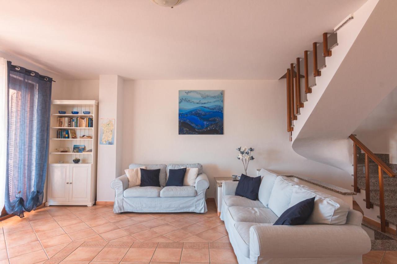 L'Ancora Blu Apartment Porto Torres Luaran gambar