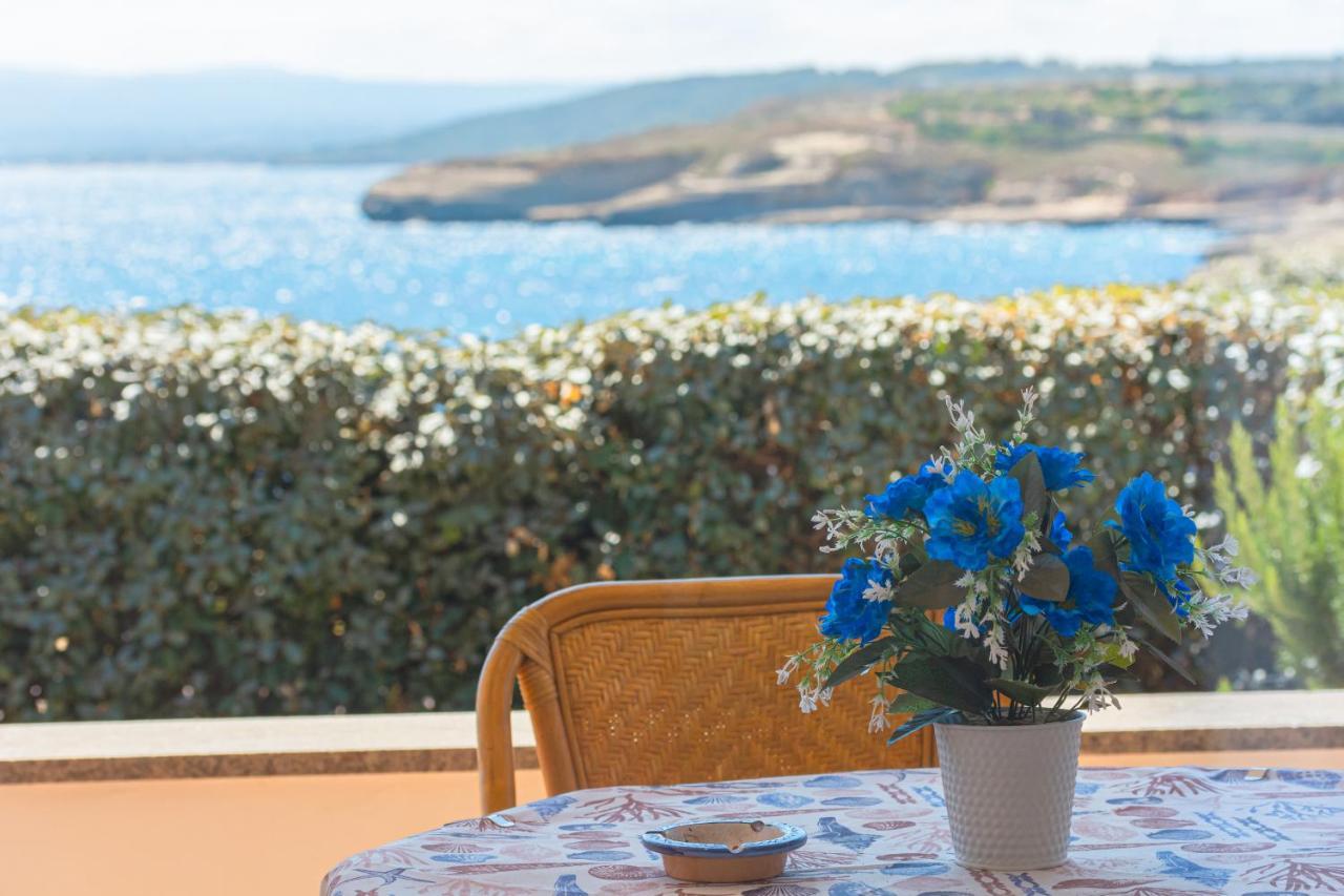 L'Ancora Blu Apartment Porto Torres Luaran gambar