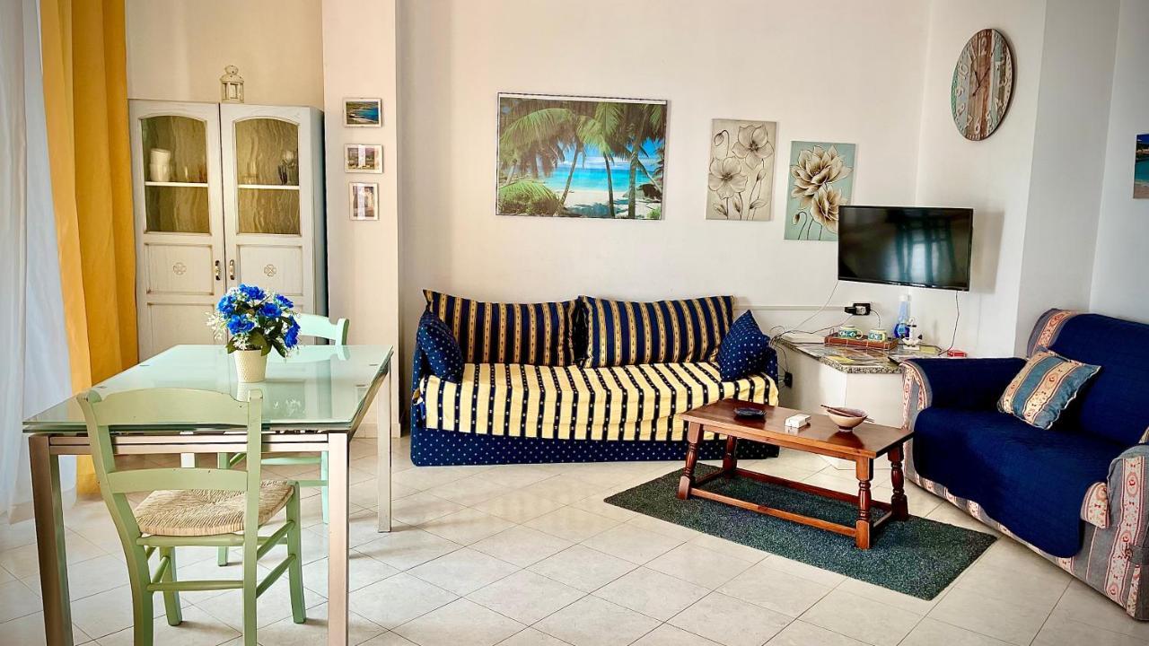 L'Ancora Blu Apartment Porto Torres Luaran gambar