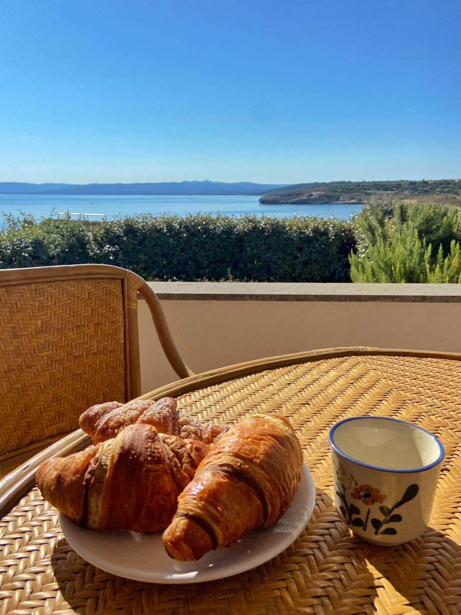 L'Ancora Blu Apartment Porto Torres Luaran gambar