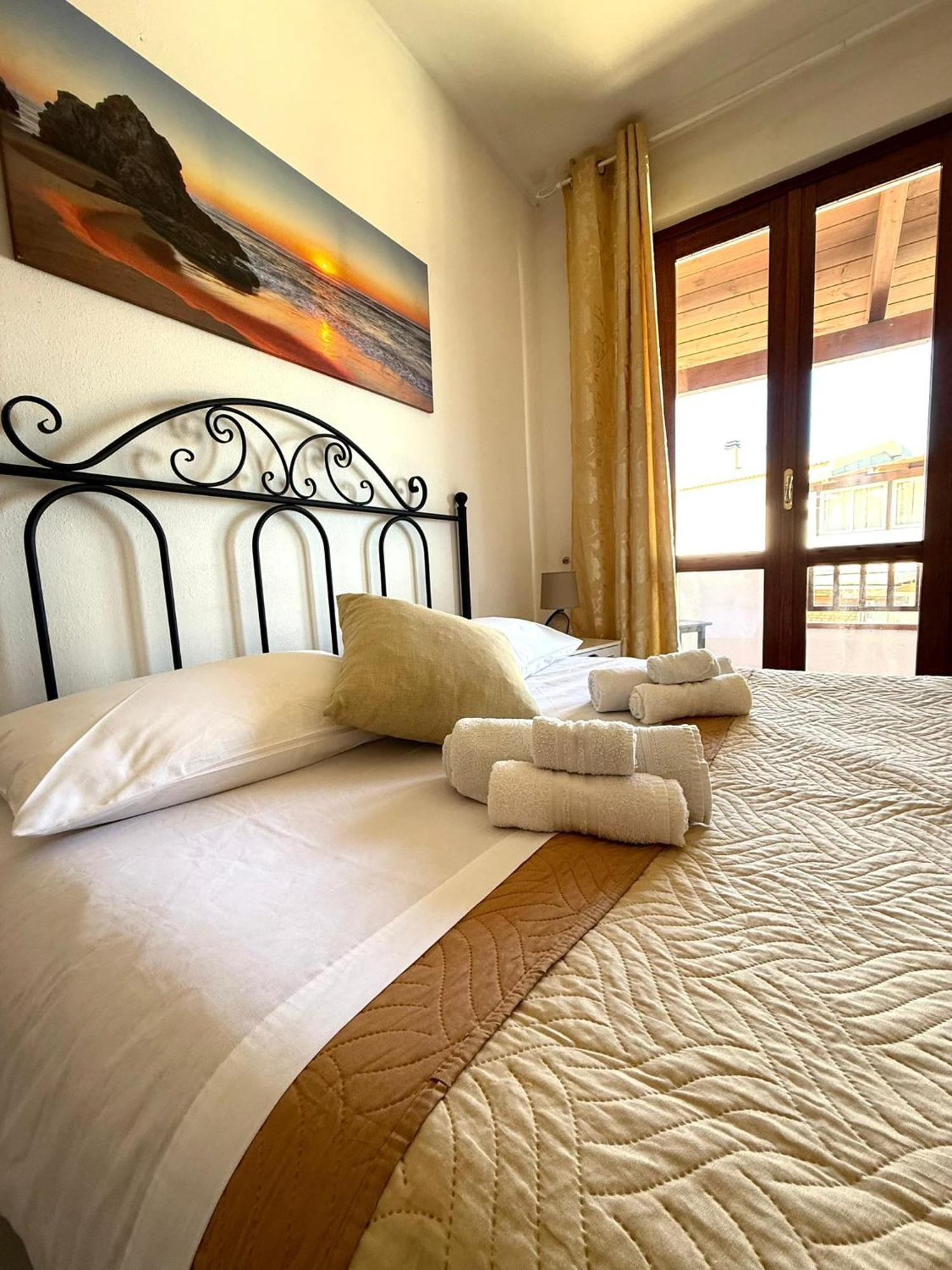 L'Ancora Blu Apartment Porto Torres Luaran gambar