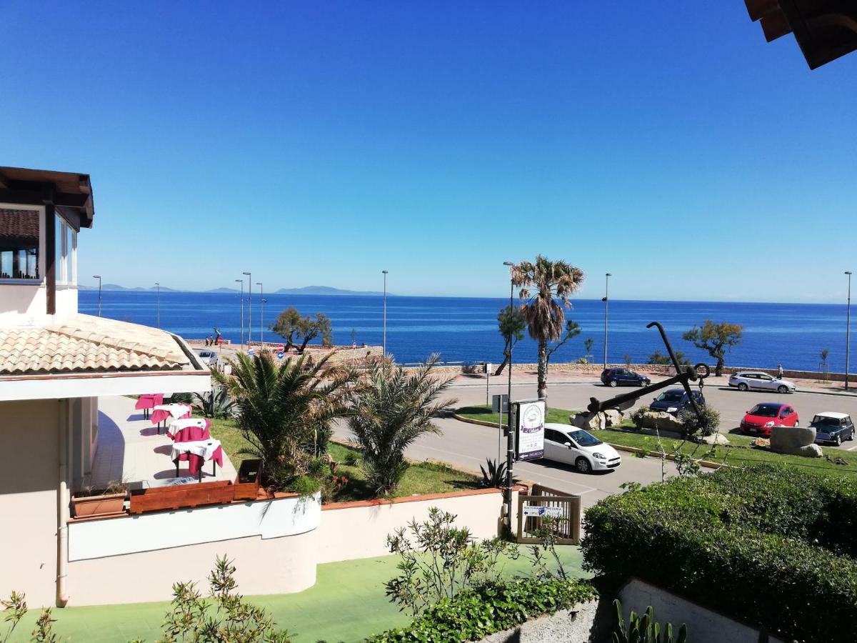 L'Ancora Blu Apartment Porto Torres Luaran gambar