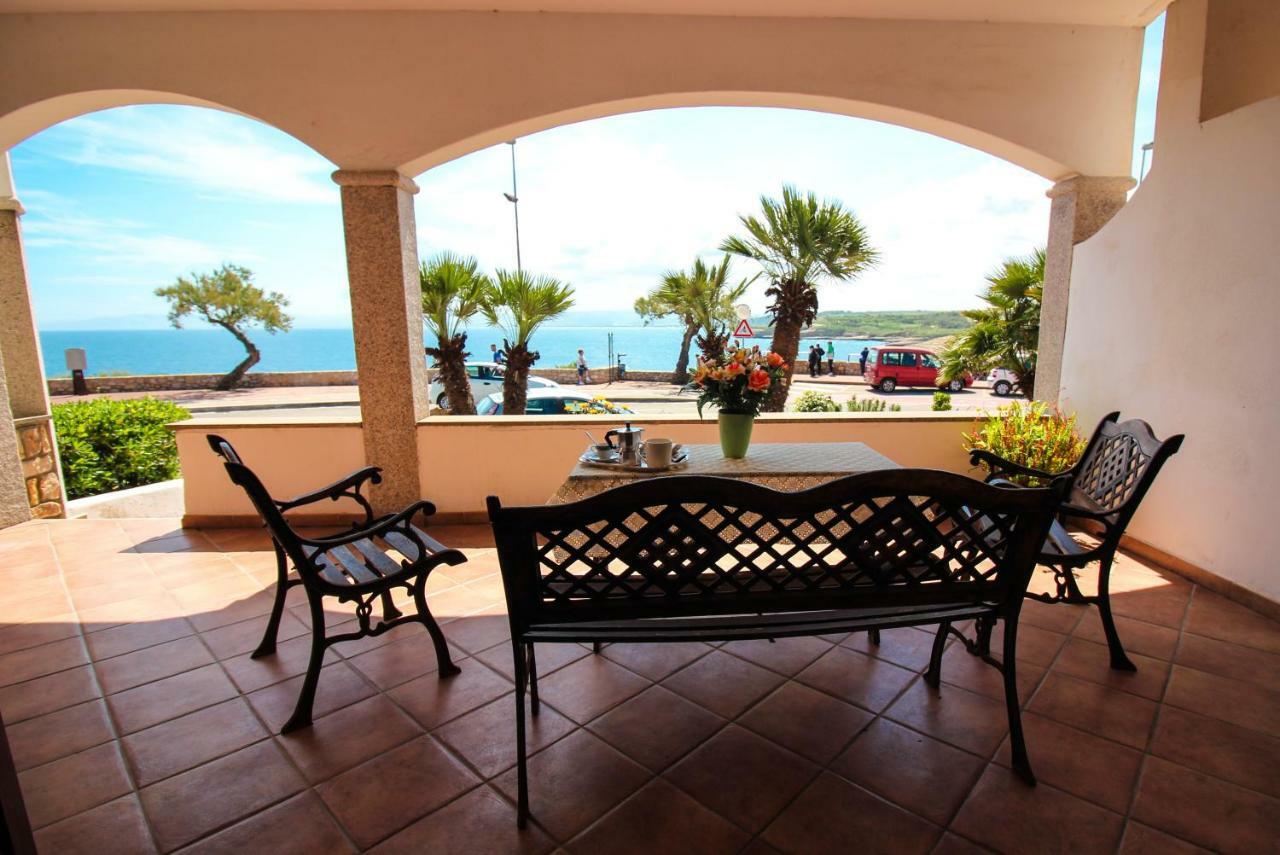 L'Ancora Blu Apartment Porto Torres Luaran gambar